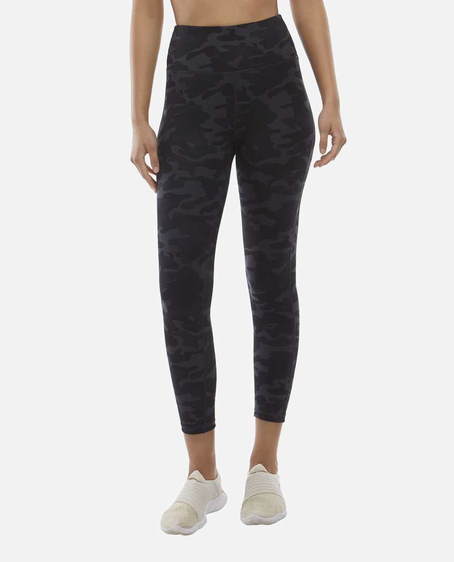 Danskin yoga pants Size Medium 8-10 black - AAA Polymer