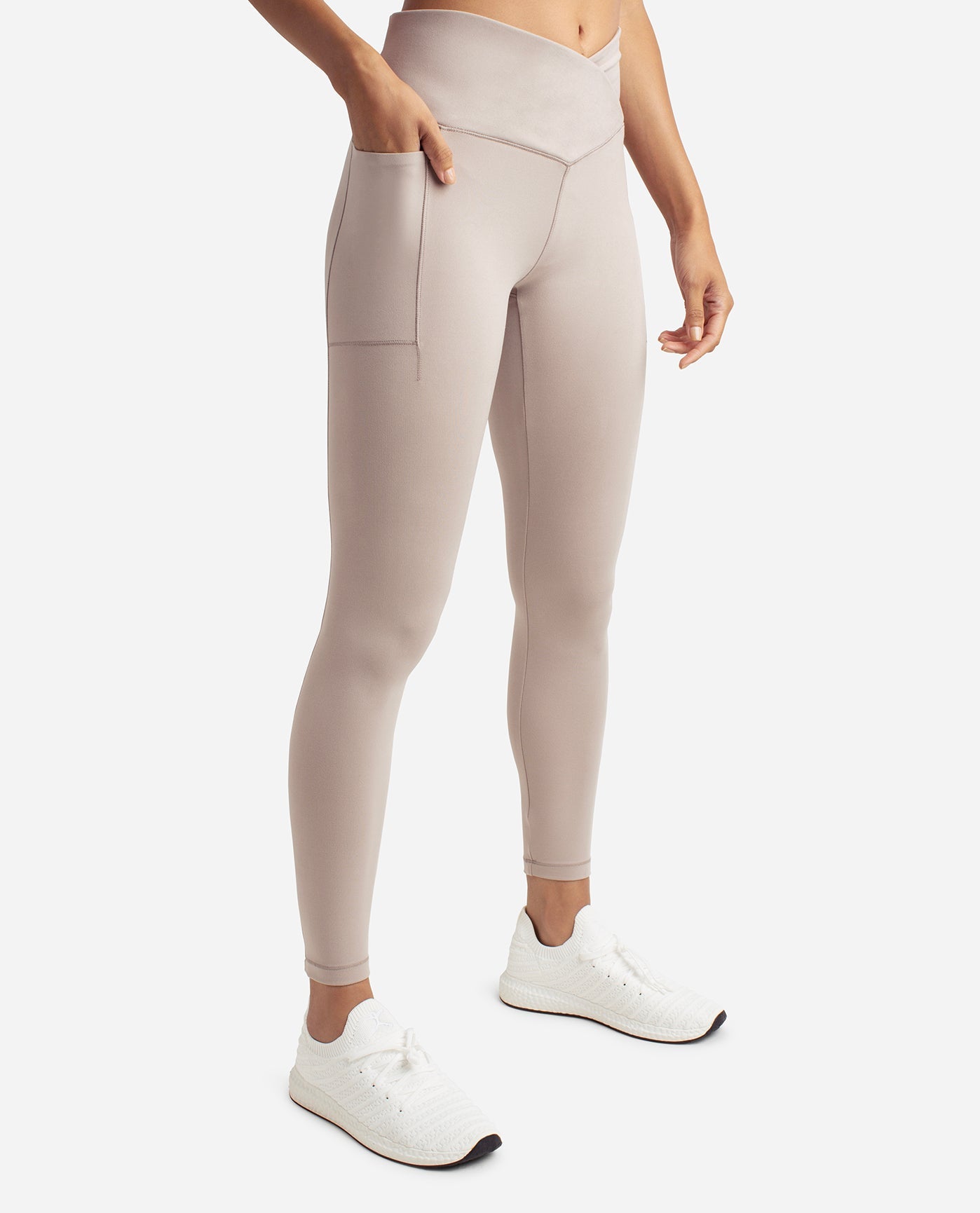 Nike Yoga Luxe 7/8 Tights Plus Size Women's (1X) at  Women's Clothing  store