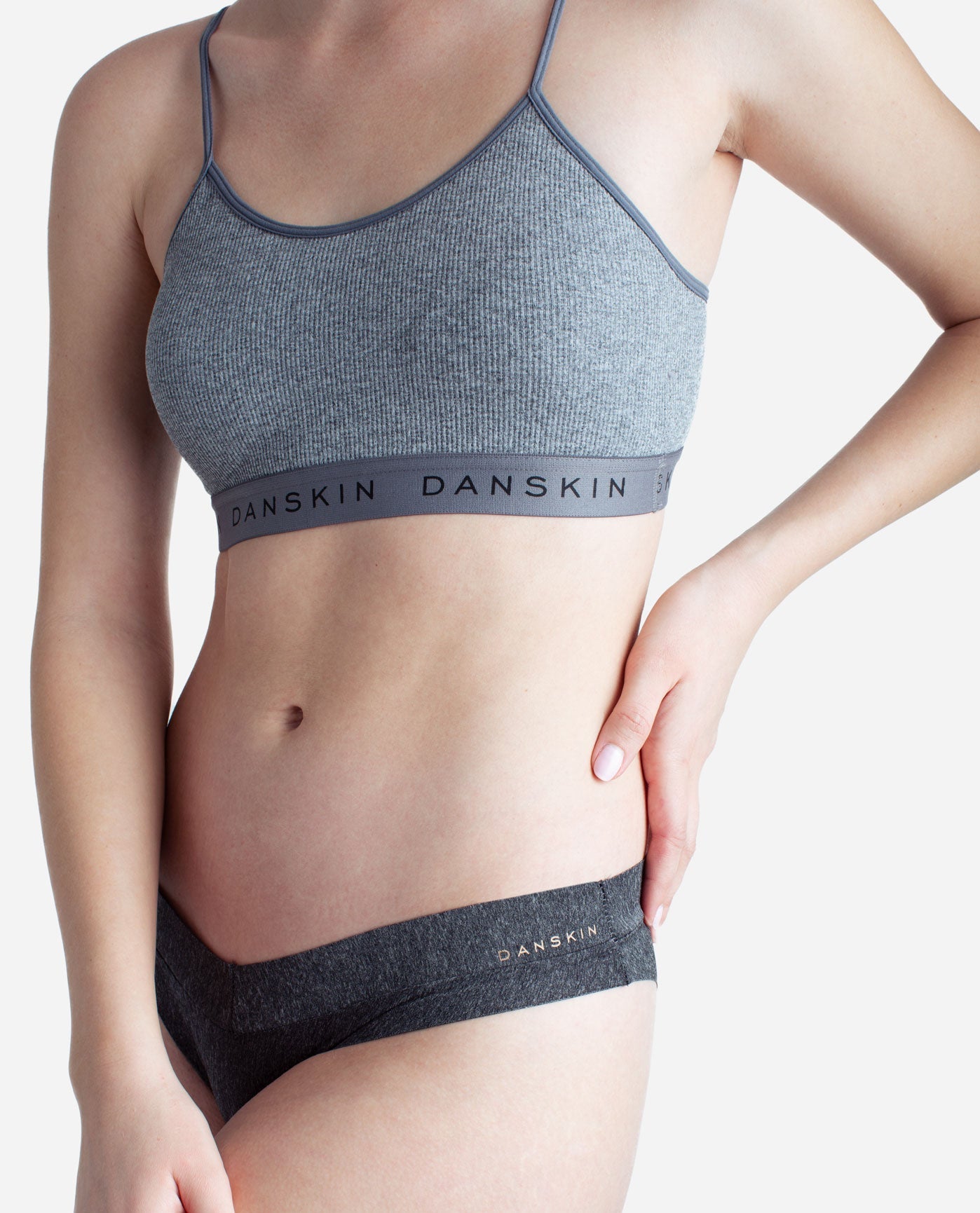 Danskin Now Women's Active Seamless Strappy Back Cami Sports Bra – Walmart  Inventory Checker – BrickSeek