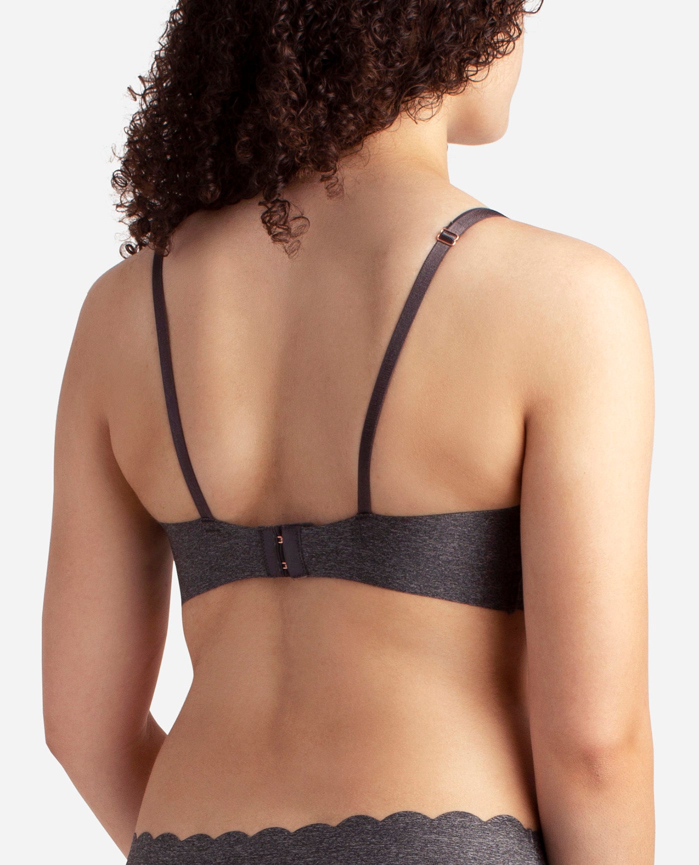 Danskin 2 Pack Laser Wirefree Everyday Comfort Lounge Bralette with  Removable Pads : : Clothing, Shoes & Accessories